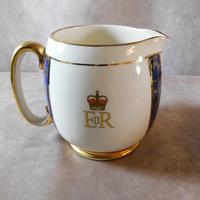 Ringtons 1953 Coronation Teapot & Water Jug (4 of 10) Ringtons 1953 Coronation Teapot & Water Jug (4 of 10)