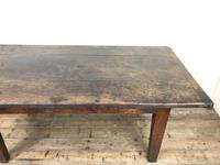 Early 19th Century Oak Kitchen Table (8 of 12) Early 19th Century Oak Kitchen Table (8 of 12)
