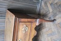Rare Georgian four drawer dresser base. (8 of 13) Rare Georgian four drawer dresser base. (8 of 13)