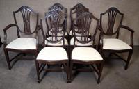 Set of Eight '6+2' Mahogany Dining Chairs in the Hepplewhite Style (3 of 15) Set of Eight '6+2' Mahogany Dining Chairs in the Hepplewhite Style (3 of 15)