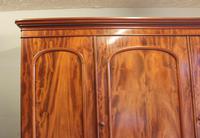 Antique Victorian Mahogany Triple Door Wardrobe (10 of 21) Antique Victorian Mahogany Triple Door Wardrobe (10 of 21)