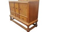 Heals Oak Dresser / Sideboard (2 of 9) Heals Oak Dresser / Sideboard (2 of 9)