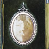 Antique Edwardian Paste Large Silver and Rose Gold Oval Locket Pendant in Box / Boxed (3 of 10) Antique Edwardian Paste Large Silver and Rose Gold Oval Locket Pendant in Box / Boxed (3 of 10)