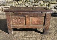 Small 17th Century Devon Oak Coffer (18 of 21) Small 17th Century Devon Oak Coffer (18 of 21)