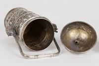Chinese Pair of Qing Silver Metal Handled Lidded Containers (9 of 22) Chinese Pair of Qing Silver Metal Handled Lidded Containers (9 of 22)