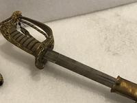 Royal Navy Officers Sword Victorian (19 of 22) Royal Navy Officers Sword Victorian (19 of 22)
