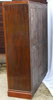 1940s Large 3 Door Mahogany Wardrobe with Good Interior (2 of 4) 1940s Large 3 Door Mahogany Wardrobe with Good Interior (2 of 4)