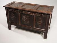 Early 18th Century Oak Panelled Coffer (4 of 7) Early 18th Century Oak Panelled Coffer (4 of 7)