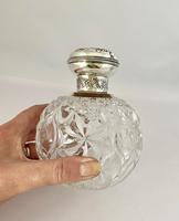 Large Silver Mounted Perfume Scent Bottle - London 1900 (6 of 9) Large Silver Mounted Perfume Scent Bottle - London 1900 (6 of 9)