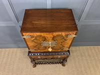 Burr Walnut Carolean Style Cocktail Cabinet (15 of 18) Burr Walnut Carolean Style Cocktail Cabinet (15 of 18)