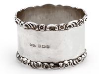 Pair of Boxed Edwardian Silver Napkin Rings with Plain Bodies and Floral and Scroll Borders (3 of 5) Pair of Boxed Edwardian Silver Napkin Rings with Plain Bodies and Floral and Scroll Borders (3 of 5)