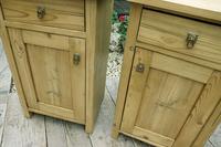 Fabulous! 'Chunky' Pair of Old Pine Bedside Cabinets - We Deliver! (3 of 8) Fabulous! 'Chunky' Pair of Old Pine Bedside Cabinets - We Deliver! (3 of 8)