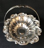 Large Georgian Silver Plated Cake / Bread Basket (5 of 6) Large Georgian Silver Plated Cake / Bread Basket (5 of 6)