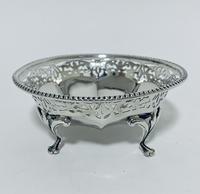 Antique Solid Sterling Silver Pierced Bonbon Dish (3 of 9) Antique Solid Sterling Silver Pierced Bonbon Dish (3 of 9)
