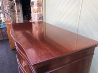 Quality Mahogany Serpentine Chest on Chest (11 of 11) Quality Mahogany Serpentine Chest on Chest (11 of 11)