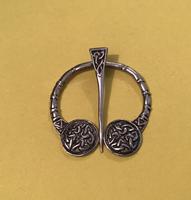 Vintage Scottish Silver Celtic Design Penannular Brooch (2 of 4) Vintage Scottish Silver Celtic Design Penannular Brooch (2 of 4)