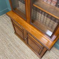 Quality Victorian Walnut Antique Glazed Bookcase on Cupboard (5 of 6) Quality Victorian Walnut Antique Glazed Bookcase on Cupboard (5 of 6)