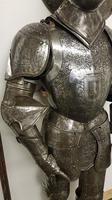 19th Century Copy of Italian Venetian Medieval Armour (4 of 9) 19th Century Copy of Italian Venetian Medieval Armour (4 of 9)