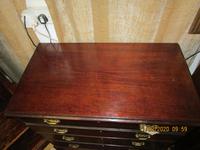 Georgian Mahogany Chest of Drawers (2 of 4) Georgian Mahogany Chest of Drawers (2 of 4)