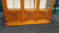 Reprodux bevan funnell yew wood display cabinet (6 of 8) Reprodux bevan funnell yew wood display cabinet (6 of 8)