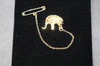 18ct Gold and Diamond Set Elephant Brooch (3 of 4) 18ct Gold and Diamond Set Elephant Brooch (3 of 4)