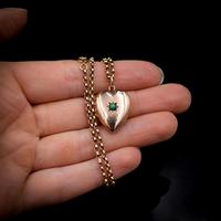 Antique Turquoise Heart 9ct 9K Gold Locket and Chain Necklace (10 of 10) Antique Turquoise Heart 9ct 9K Gold Locket and Chain Necklace (10 of 10)