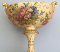 Large & Fine Royal Worcester Blush Ivory Style & Floral Navette Pedestal Bowl c.1912 (2 of 8) Large & Fine Royal Worcester Blush Ivory Style & Floral Navette Pedestal Bowl c.1912 (2 of 8)