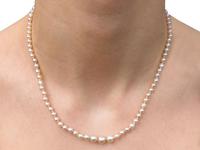 Single Strand Natural Pearl Necklace with 0.30ct Diamond Set Clasp c.1930 (11 of 12) Single Strand Natural Pearl Necklace with 0.30ct Diamond Set Clasp c.1930 (11 of 12)