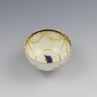Caughley Porcelain Fluted Tea Bowl Dresden Flowers & Butterfly c.1785 (7 of 8) Caughley Porcelain Fluted Tea Bowl Dresden Flowers & Butterfly c.1785 (7 of 8)