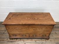 18th Century Elm Mule Chest with Hinged Top (2 of 14) 18th Century Elm Mule Chest with Hinged Top (2 of 14)