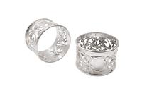 Pair of Antique Edwardian Sterling Silver Napkin Rings in Case 1903 (6 of 9) Pair of Antique Edwardian Sterling Silver Napkin Rings in Case 1903 (6 of 9)