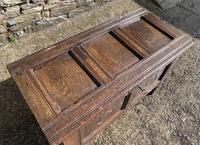 Small 17th Century Devon Oak Coffer (3 of 21) Small 17th Century Devon Oak Coffer (3 of 21)