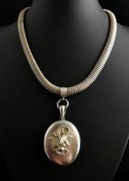 Victorian Silver Collar Necklace and Floral Locket (4 of 14) Victorian Silver Collar Necklace and Floral Locket (4 of 14)
