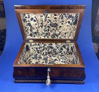 William IV Flame Mahogany Jewellery Box (5 of 20) William IV Flame Mahogany Jewellery Box (5 of 20)