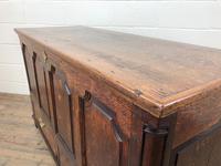 18th Century Welsh Oak Coffer with Panel Front (18 of 19) 18th Century Welsh Oak Coffer with Panel Front (18 of 19)