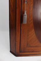 Antique Georgian Mahogany & Inlaid Corner Cupboard (11 of 13) Antique Georgian Mahogany & Inlaid Corner Cupboard (11 of 13)