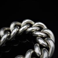 Vintage Heavy Chunky Heart Padlock Sterling Silver Curb Bracelet (8 of 10) Vintage Heavy Chunky Heart Padlock Sterling Silver Curb Bracelet (8 of 10)