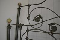 Antique Victorian Brass & Iron King Size 5ft Bedstead (11 of 14) Antique Victorian Brass & Iron King Size 5ft Bedstead (11 of 14)