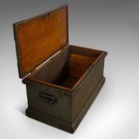 Antique Workman's Trunk, English, Pine, Carriage Chest, Victorian c.1880 (6 of 11) Antique Workman's Trunk, English, Pine, Carriage Chest, Victorian c.1880 (6 of 11)