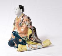 Japanese Kutani Porcelain Statue Male Figurine 1890 (4 of 9) Japanese Kutani Porcelain Statue Male Figurine 1890 (4 of 9)