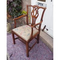Georgian Mahogany Chippendale Armchair (4 of 6) Georgian Mahogany Chippendale Armchair (4 of 6)