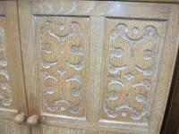 Small Carved Oak Linenpress (2 of 5) Small Carved Oak Linenpress (2 of 5)