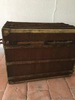 19th Century French "Louvre Paris" Vellum, Leather & Rattan Tarvelling Trunk with Tray 'like Louis Vuitton' (7 of 10) 19th Century French "Louvre Paris" Vellum, Leather & Rattan Tarvelling Trunk with Tray 'like Louis Vuitton' (7 of 10)
