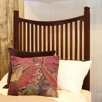 Edwardian Style Single Mahogany Antique Bed (6 of 6) Edwardian Style Single Mahogany Antique Bed (6 of 6)