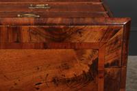 Queen Anne Walnut Chest of Drawers C.1710 (2 of 12) Queen Anne Walnut Chest of Drawers C.1710 (2 of 12)