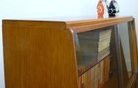 E Gomme G Plan Oak Mid Century Cabinet Bookcase Display Unit x 2 (6 of 18) E Gomme G Plan Oak Mid Century Cabinet Bookcase Display Unit x 2 (6 of 18)
