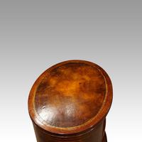 1930's Oval Mahogany Centre Table (5 of 7) 1930's Oval Mahogany Centre Table (5 of 7)