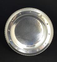 Arts & Crafts Silver Plated Tazza With Planished Bowl Base (3 of 6) Arts & Crafts Silver Plated Tazza With Planished Bowl Base (3 of 6)