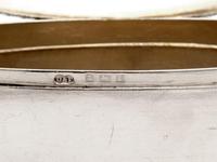 Oval Silver Trinket or Jewellery Box with a Hinged Lid and Gadroon Border (5 of 6) Oval Silver Trinket or Jewellery Box with a Hinged Lid and Gadroon Border (5 of 6)
