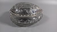 Art Nouveau silver repousse top cut glass heart vanity trinket box jar 1902 (5 of 13) Art Nouveau silver repousse top cut glass heart vanity trinket box jar 1902 (5 of 13)